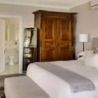 Business 2 image CAPE VIEW CLIFTON Visa in Cape Town WC