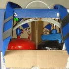 Maatskappy 7 beeld FOUR RED SQUARES DISTRIBUTION T-shirts in Johannesburg GP