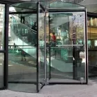 Maatskappy 4 beeld IN-SYNC PROJECTS Sliding Doors in Lansdowne WC