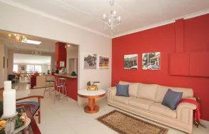 Maatskappy 8 beeld 33 ON FIRST Lodges in Johannesburg GP