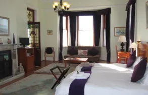 Business 6 image CARMICHAEL GUESTHOUSE Hotel Accommodation in Cape Town WC