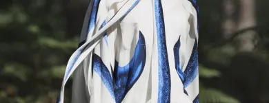 Maatskappy 8 beeld BURBERRY Women's Clothing Store in Cape Town WC