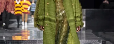 Maatskappy 9 beeld BURBERRY Women's Clothing Store in Cape Town WC