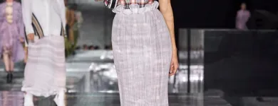 Maatskappy 26 beeld BURBERRY Women's Clothing Store in Cape Town WC