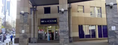 Maatskappy 1 beeld CLICKS BRAAMFONTEIN Retail in Johannesburg GP