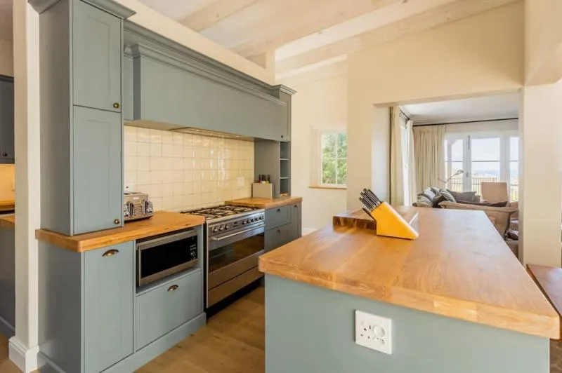 Business 19 image FUTUREWOODS