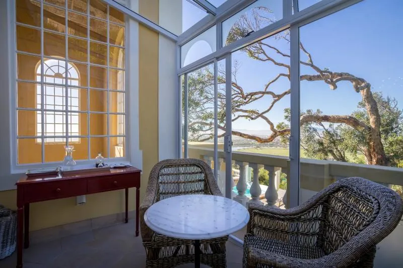 Business 9 image COLONA CASTLE